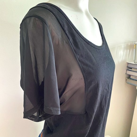 Mesh Insert Top - Picture 2 of 3